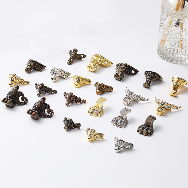 4 антикварных ножек для коробо – обзор и цена Body Jewelry Display Case